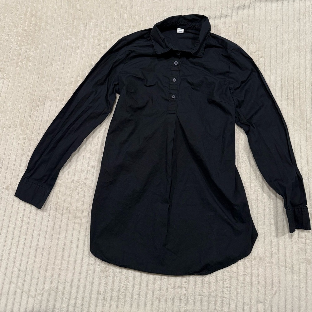 Old Navy Maternity Black Long Sleeve Shirt size Small